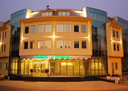 Ξενοδοχείο Karpos 4*