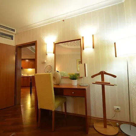 Hotel Karpos